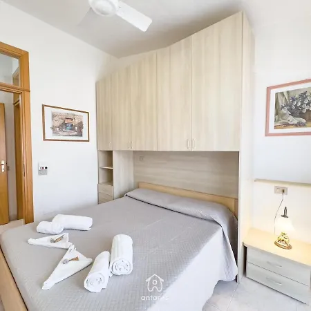 Casa Lucrezia Holiday home *